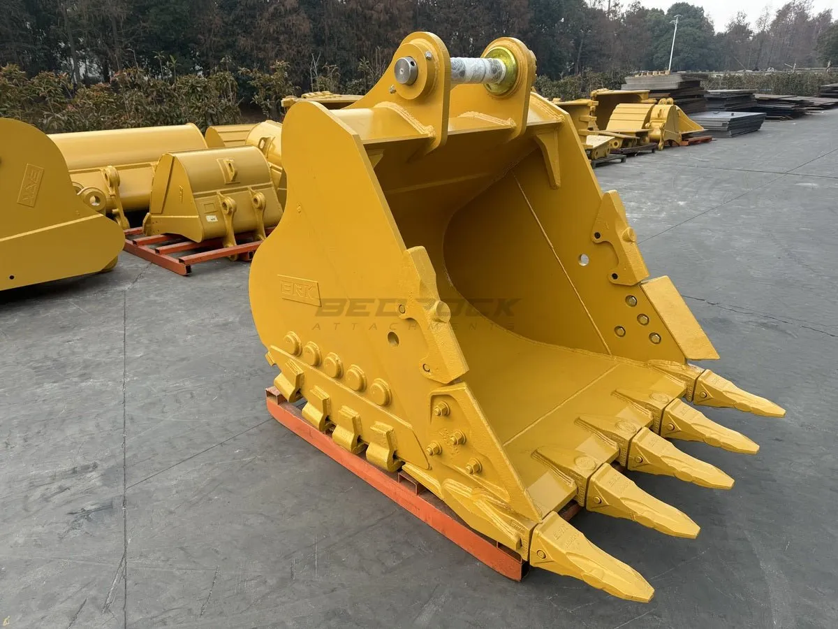 54in Heavy Duty Excavator Bucket fits CAT 330 Excavator D Linkage