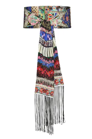 BELT WITH TASSELS ABOUT A GIRL