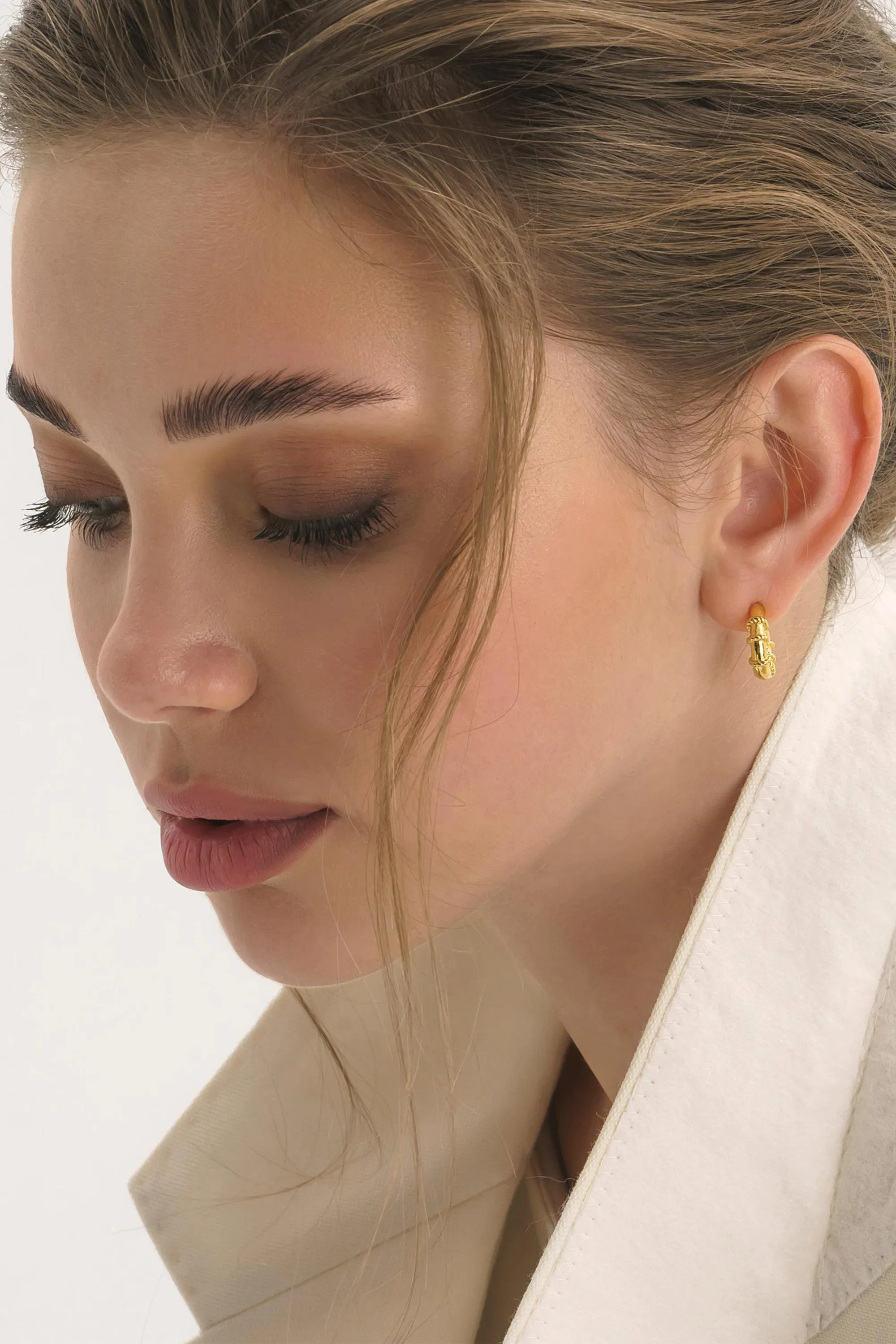 Chunky Gold Rope Huggie Hoop Earrings