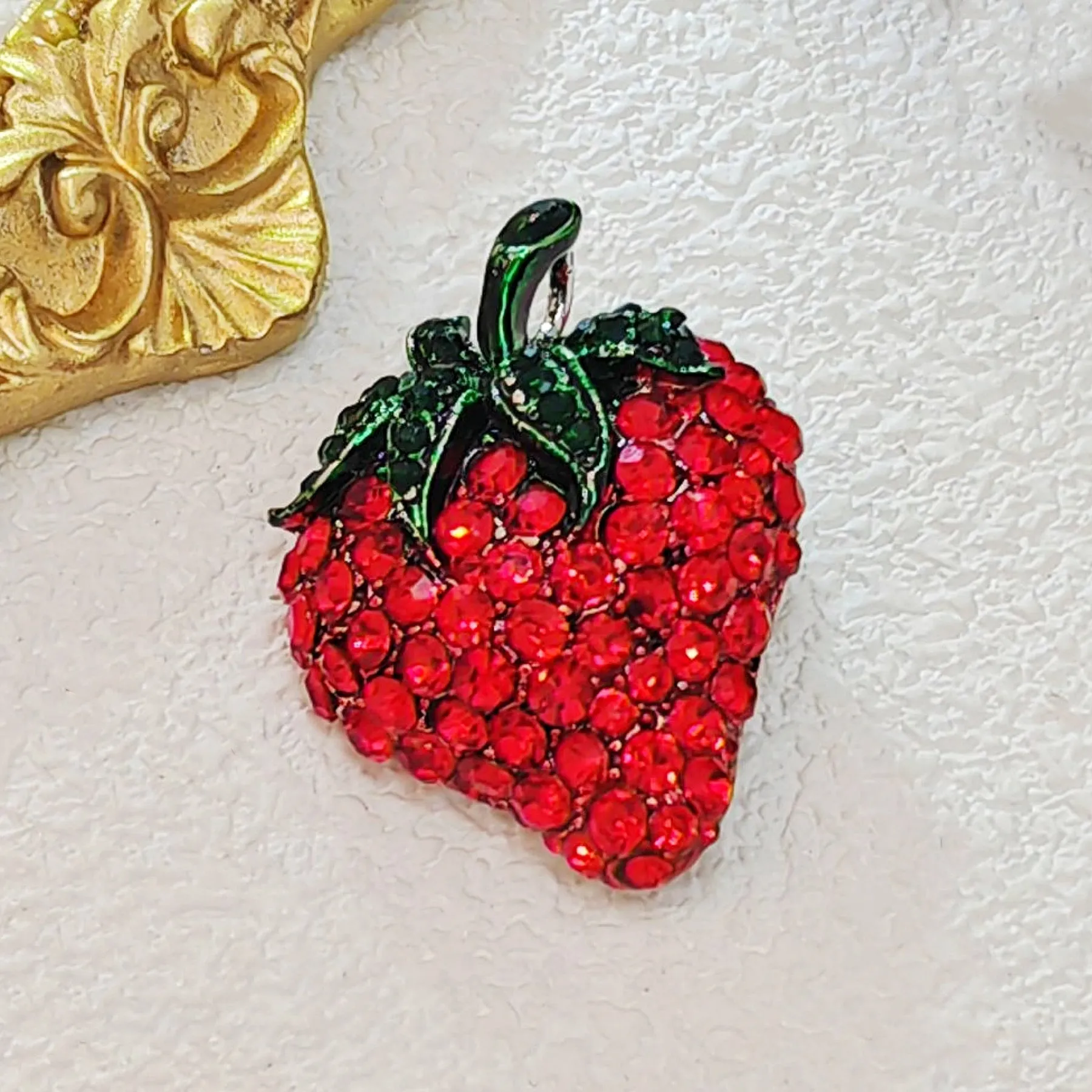 Fabulous Petite Red Rhinestone Strawberry Brooch Pin Vintage Fruit Costume Jewelry
