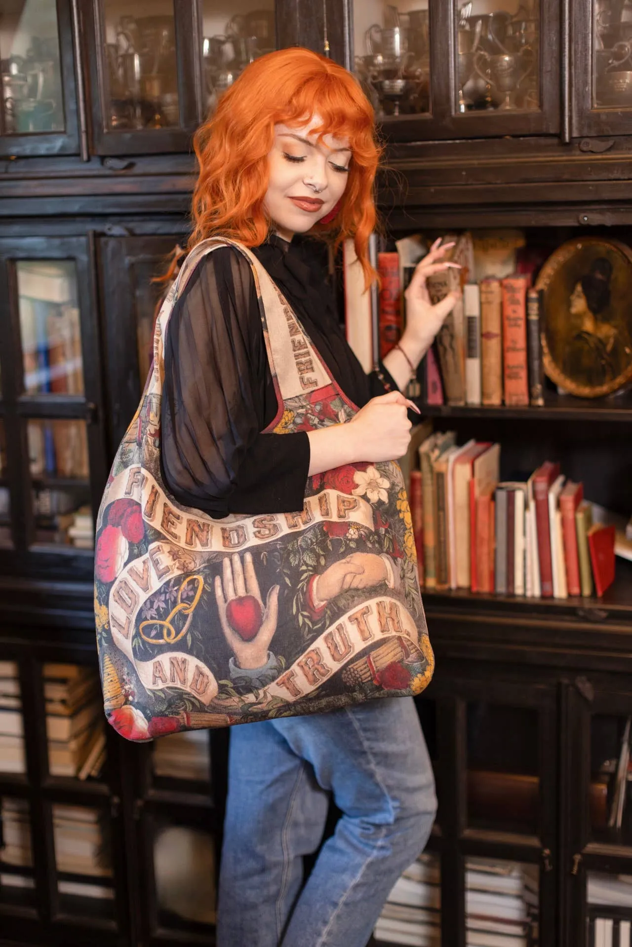 Market of Stars - Friendship Love & Truth Vintage Heart Print Linen Tote Bag