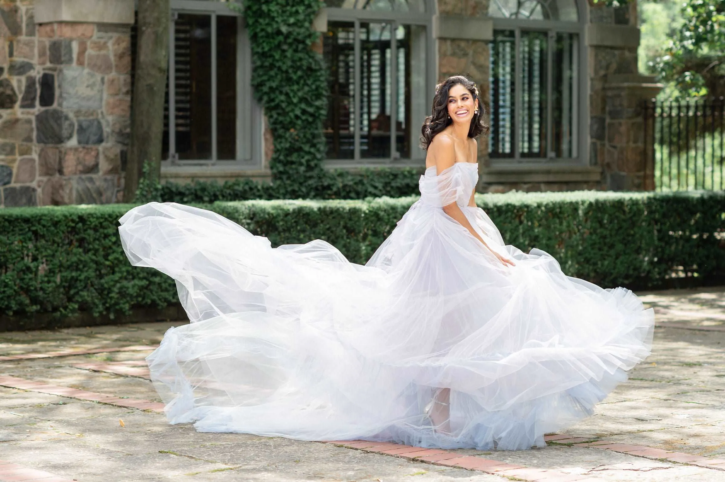 UME Purple Tulle Wedding Dress